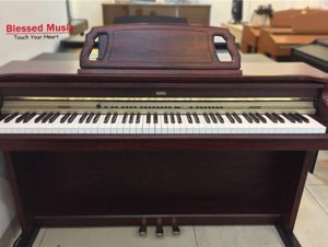 Đàn piano điện Korg C670