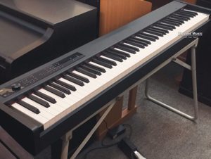 Đàn Piano điện Korg D1