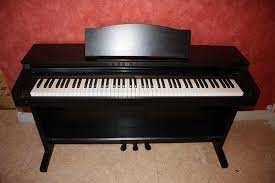 Đàn Piano điện Roland HP 1800