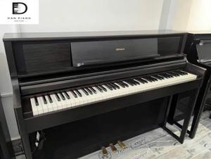 Đàn piano điện Roland LX-705