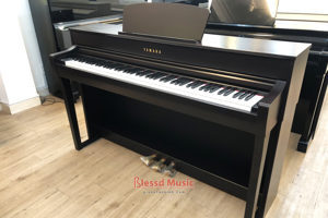 Đàn piano điện Yamaha Clavinova CLP-735