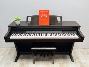 Đàn Piano điện Yamaha Clavinova CLP-511 - qua sử dụng