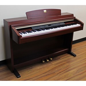 Đàn piano điện Yamaha CLP-230C