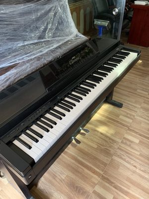 Đàn piano điện Yamaha CLP-30