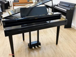 Đàn Piano Điện Yamaha CLP-555