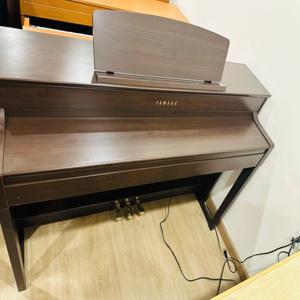 Đàn Piano Điện Yamaha CVP-605