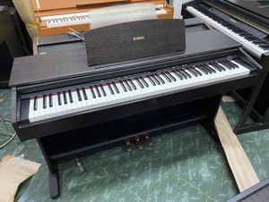 Đàn Piano điện Yamaha YDP201 (DP-201)