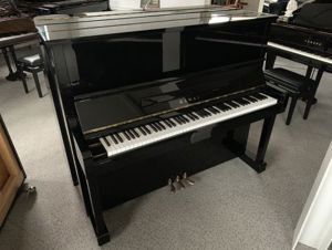 Đàn Piano Kawai KU1