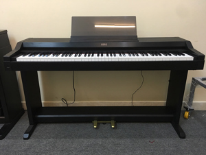 Đàn Piano Korg C4000