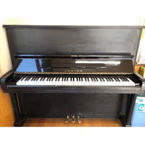 Đàn piano Lester No.300