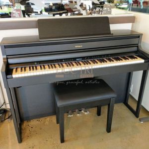 Đàn piano Roland HP-704