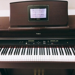 Đàn piano Roland HPi-5