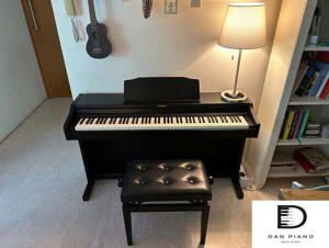 Đàn Piano Roland RP302-RW