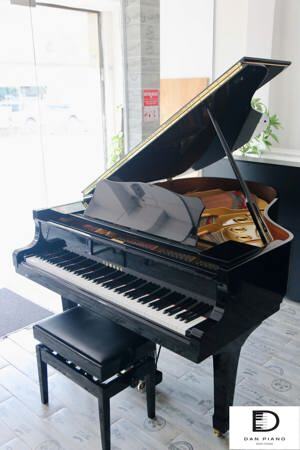 Đàn piano Yamaha C3B