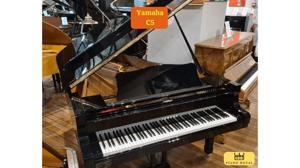 Đàn piano Yamaha C5