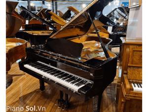 Đàn piano Yamaha C5