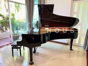 Đàn Piano Yamaha C7