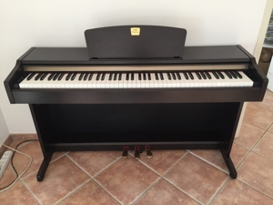 Đàn Piano Yamaha CLP-115