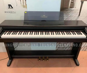 Đàn piano Yamaha CLP-124