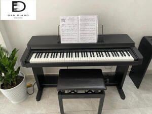 Đàn Piano Yamaha CLP-250