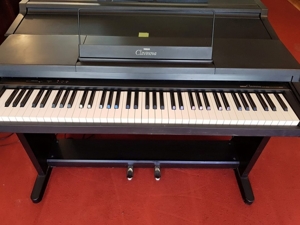 Đàn Piano Yamaha CLP-250