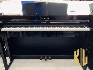 Đàn Piano Yamaha CLP 470 PE