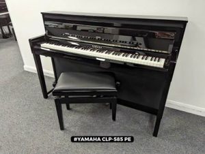 Đàn piano Yamaha CLP-585