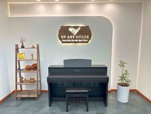 Đàn Piano Yamaha CLP-775
