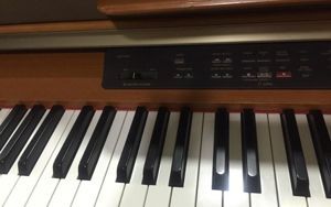 Đàn Piano Yamaha CLP-970