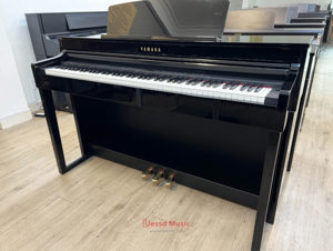 Đàn Piano Yamaha CLP470PE