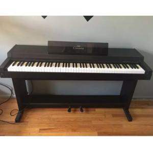 Đàn Piano Yamaha CLP55