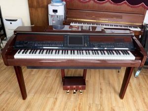 Đàn Piano Yamaha CVP-409 PM