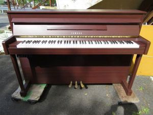 Đàn Piano Yamaha DUP8