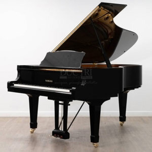 Đàn piano Yamaha G1B