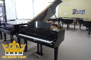 Đàn piano Yamaha G1B