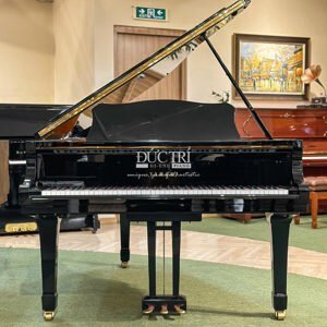 Đàn piano Yamaha G3B