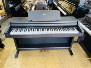 Đàn Piano Yamaha J3000