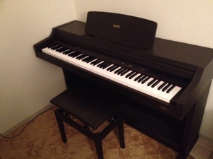 Đàn Piano Yamaha J3000
