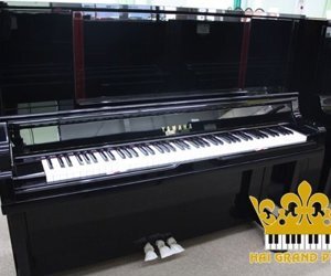 Đàn piano Yamaha UX300