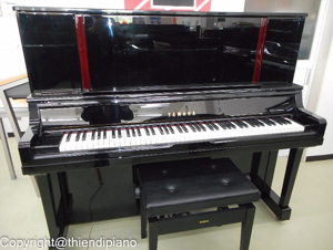 Đàn piano Yamaha UX300