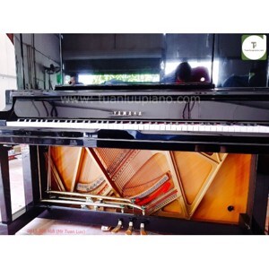 Đàn Piano Yamaha UX50A