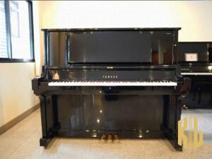 Đàn Piano Yamaha UX50A