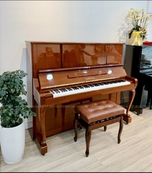 Đàn Piano Yamaha W106B