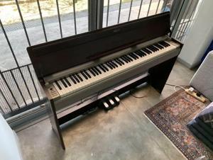 Đàn piano Yamaha YDPS30