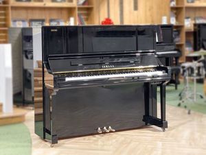 Đàn piano Yamaha YU30