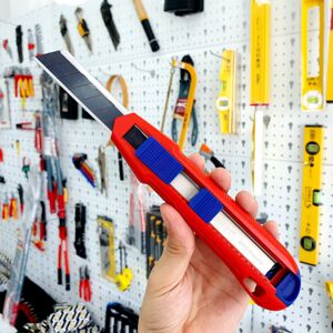 Dao rọc giấy Knipex 90 10 165 BK