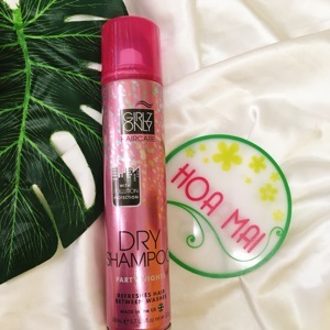 Dầu gội khô Girlz Only Dry Shampoo Party Night hương trái cây (200ml)