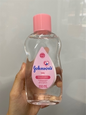 Dầu massage Gohnson's baby oil