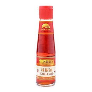 Dầu ớt Lee Kum Kee chai 207ml