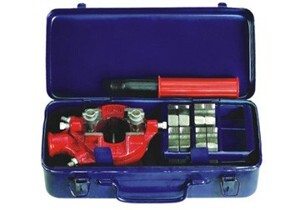 Đầu ren ống Asaki AK-3672